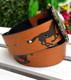 HORSESHOE ON GOLD BUCKLE & HORSE PRINT. BLT-10323