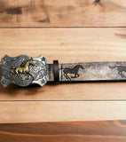 GOLDEN HORSE RIDER BUCKLE & HORSE PRINT. BLT-10322